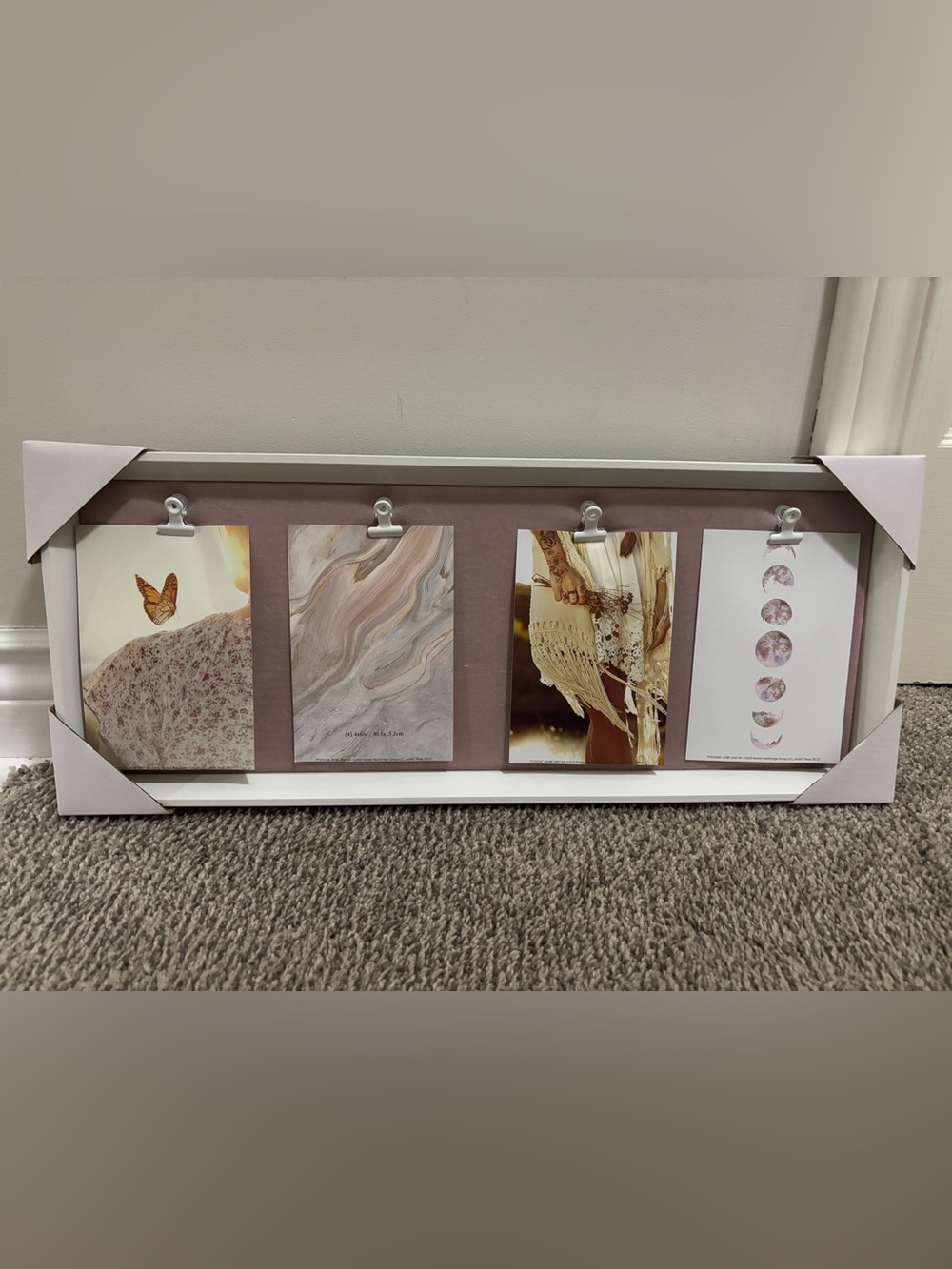 White Hanging Photo Frame 4x6 | 4 Clip | Pink Velvet